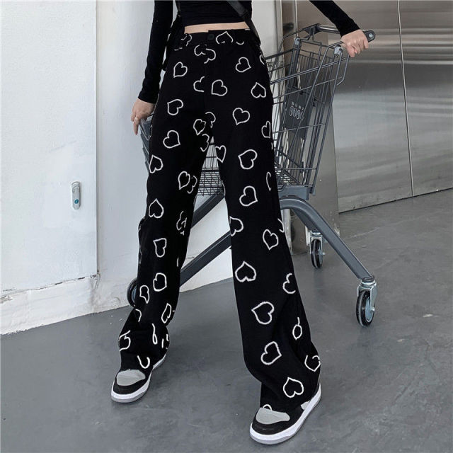 Black Grunge Aesthetic Pants with Heart Shape Pattern | Grunge Aesthetic Outfits.