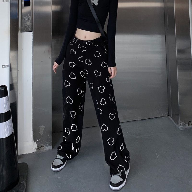 Black Grunge Aesthetic Pants with Heart Shape Pattern | Grunge Aesthetic Outfits.